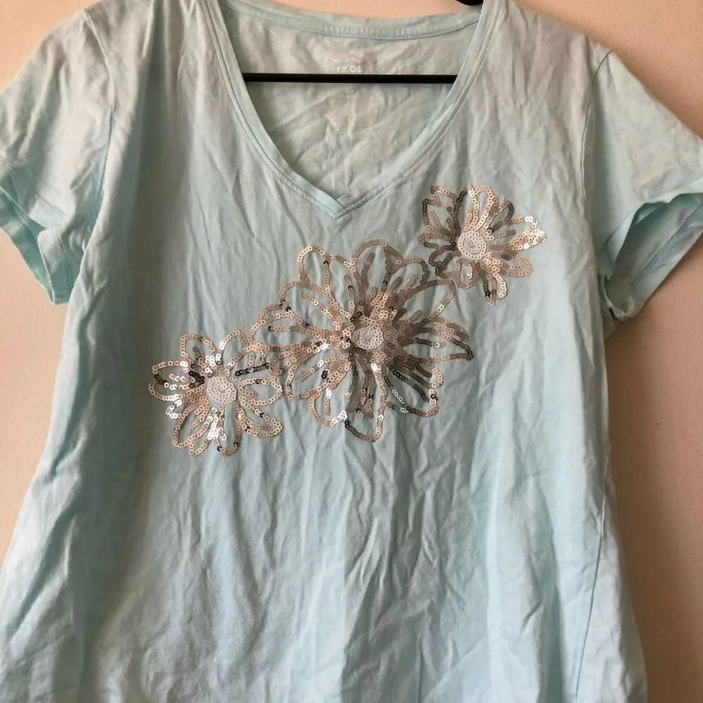 Womens Blue Izod Flower Sequin Tshirt